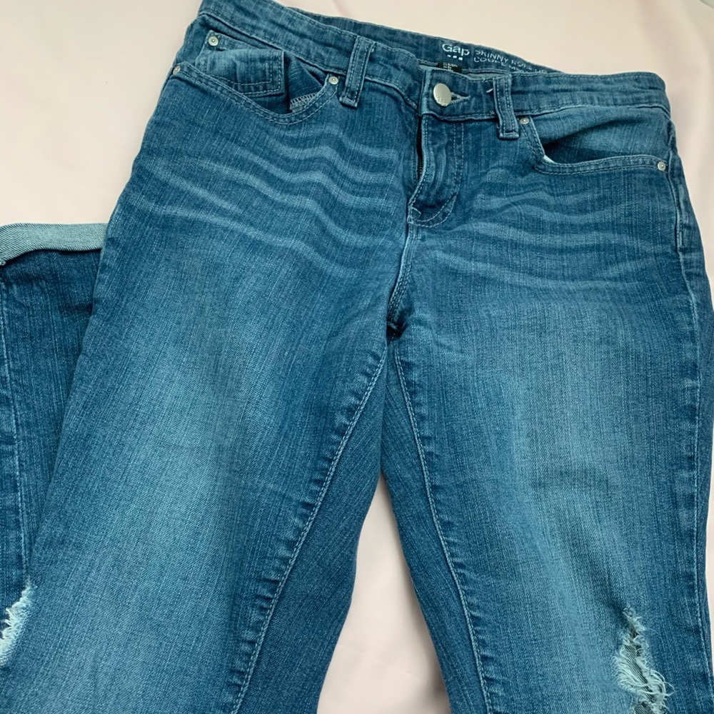 Dark wash skinny jean